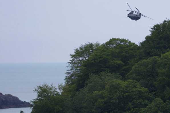 09 June 2020 - 13-14-21 
Chinooks have such a distinctive sound, and they are hardly stealth aircraft. So this one could be heard for some minutes before it came into sight. Looked like it was coming up river when the driver turned left and headed down the coast.
--------------------------
RAF Chinook